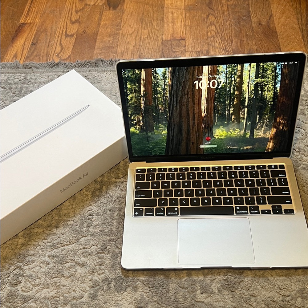 Apple MacBook Air with Silver Finish